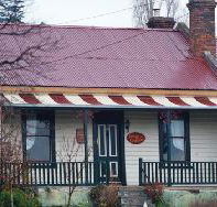 Cottage On Cimitiere - Hervey Bay Accommodation