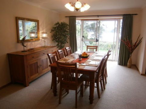 Portside Cygnet Accommodation - Hervey Bay Accommodation 1