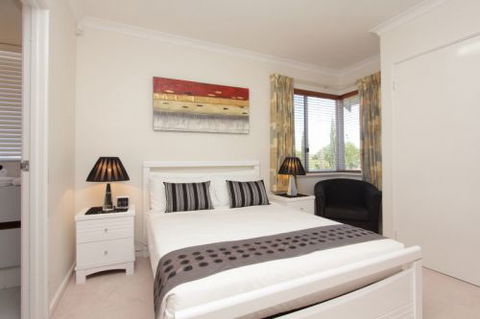 Tea Tree Manor - Hervey Bay Accommodation 3