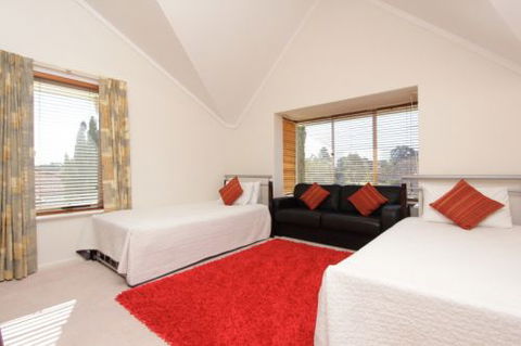 Tea Tree Manor - Hervey Bay Accommodation 4