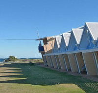 Windsurfer Beach Chalets - Hervey Bay Accommodation