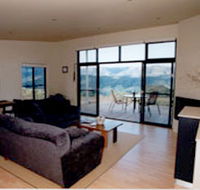 Heavens Mountain Escape - Hervey Bay Accommodation