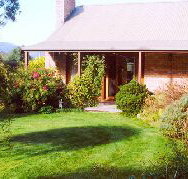 Canowindra Cottage - Tourism Hervey Bay