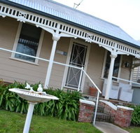 The Little Bird House - Hervey Bay Accommodation