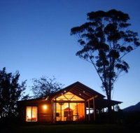 Promised Land Cottages - Hervey Bay Accommodation