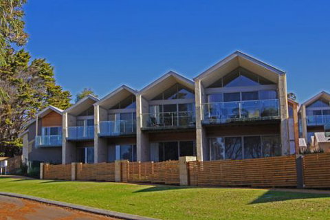 Seine Bay Apartments - Tourism Hervey Bay 1