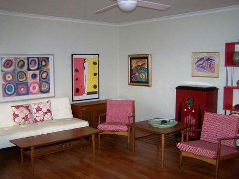Monaro Cottage - Hervey Bay Accommodation 2