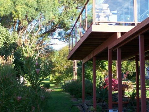Monaro Cottage - Hervey Bay Accommodation 5
