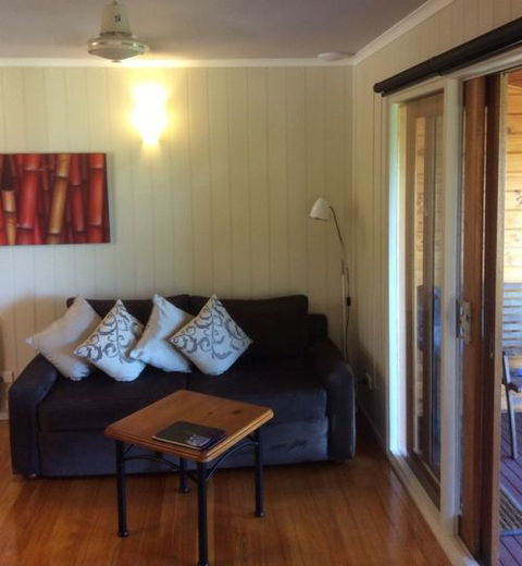 Coastal View Cabins - Hervey Bay Accommodation 7