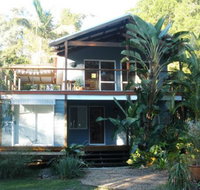 Coochiemudlo Island Family Beach House - Hervey Bay Accommodation