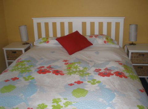 Coochiemudlo Island Family Beach House - Tourism Hervey Bay 5