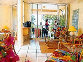 Golden Sands Beachfront Resort - Hervey Bay Accommodation 0