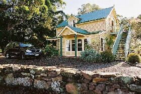 Beaupre Cottage - Tourism Hervey Bay 0