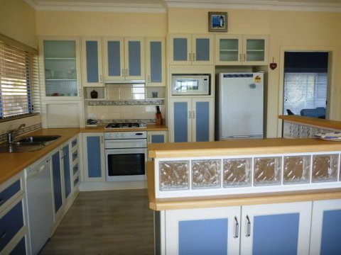 Hedgehog House - Hervey Bay Accommodation 2