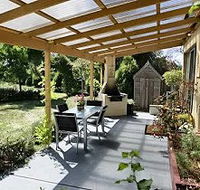 Grandma Housemove - Tourism Hervey Bay