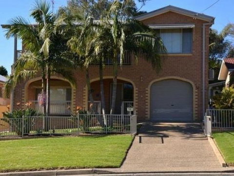 Tomakin Beach House - Hervey Bay Accommodation 0