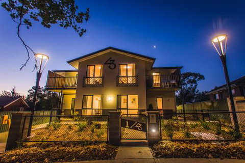 One Of A Kind Apartments - Hervey Bay Accommodation 0