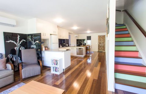One Of A Kind Apartments - Hervey Bay Accommodation 4