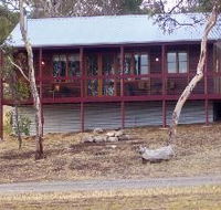 Ivybrook Vineyard Cottage - Hervey Bay Accommodation