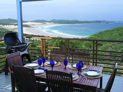 Beach House 7 - Hervey Bay Accommodation 1