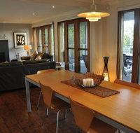 The Deck Killcare - Hervey Bay Accommodation