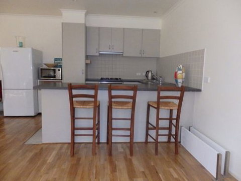 CENTREPOINT UNITS - HEIDELBERG - Hervey Bay Accommodation 8
