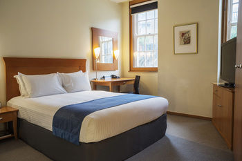 Holiday Inn Old Sydney The Rocks - Hervey Bay Accommodation 4
