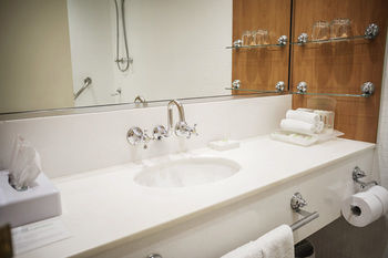 Holiday Inn Old Sydney The Rocks - Hervey Bay Accommodation 7