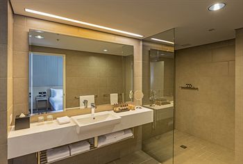 PARKROYAL Darling Harbour, Sydney - Hervey Bay Accommodation 9