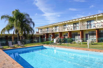 Econo Lodge Tamworth - Hervey Bay Accommodation 12
