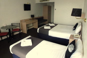 Econo Lodge Tamworth - Hervey Bay Accommodation 16