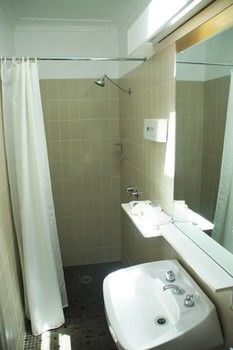 Econo Lodge Tamworth - Hervey Bay Accommodation 18