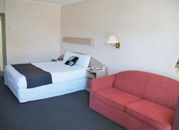 Econo Lodge Tamworth - Hervey Bay Accommodation 20