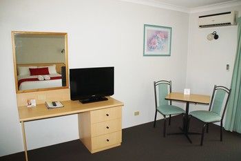 Econo Lodge Tamworth - Hervey Bay Accommodation 47