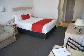 Econo Lodge Tamworth - Hervey Bay Accommodation 49
