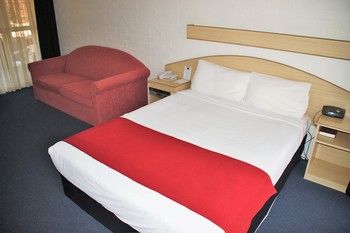 Econo Lodge Tamworth - Hervey Bay Accommodation 51
