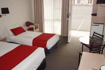Econo Lodge Tamworth - Hervey Bay Accommodation 77