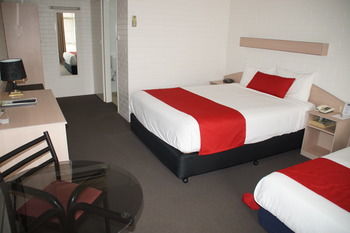Econo Lodge Tamworth - Hervey Bay Accommodation 80