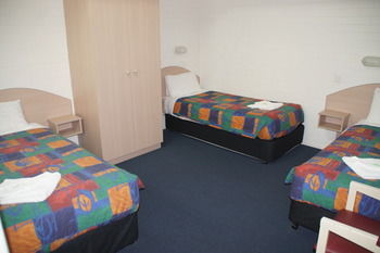 Econo Lodge Tamworth - Hervey Bay Accommodation 86