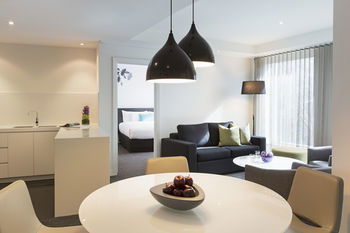 The Como Melbourne MGallery By Sofitel - Hervey Bay Accommodation 15