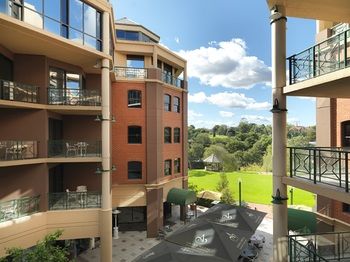 Amora Riverwalk Melbourne - Tourism Hervey Bay 13