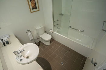 Amora Riverwalk Melbourne - Tourism Hervey Bay 49