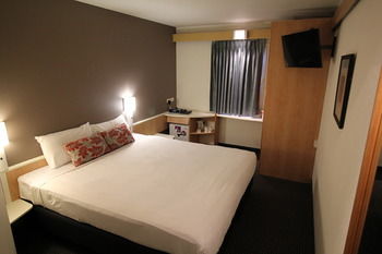Ibis Newcastle - Tourism Hervey Bay 6