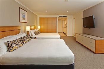 Radisson Hotel & Suites Sydney - Hervey Bay Accommodation 14