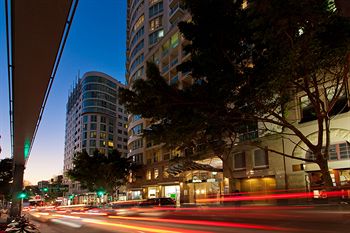 Radisson Hotel & Suites Sydney - Hervey Bay Accommodation 15