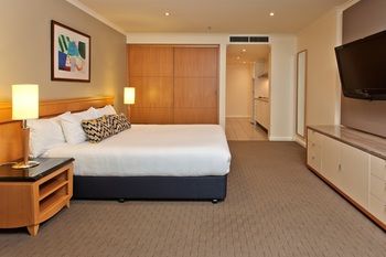 Radisson Hotel & Suites Sydney - Hervey Bay Accommodation 17