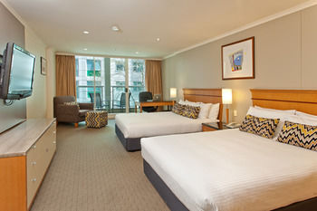 Radisson Hotel & Suites Sydney - Hervey Bay Accommodation 19