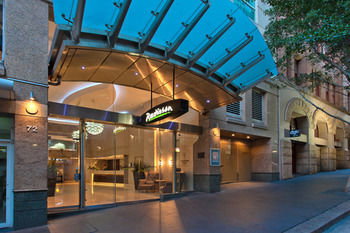 Radisson Hotel & Suites Sydney - Hervey Bay Accommodation 22
