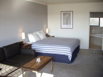 Best Western Plus The Tudor-Box Hill - Hervey Bay Accommodation 6