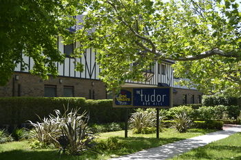 Best Western Plus The Tudor-Box Hill - Hervey Bay Accommodation 32